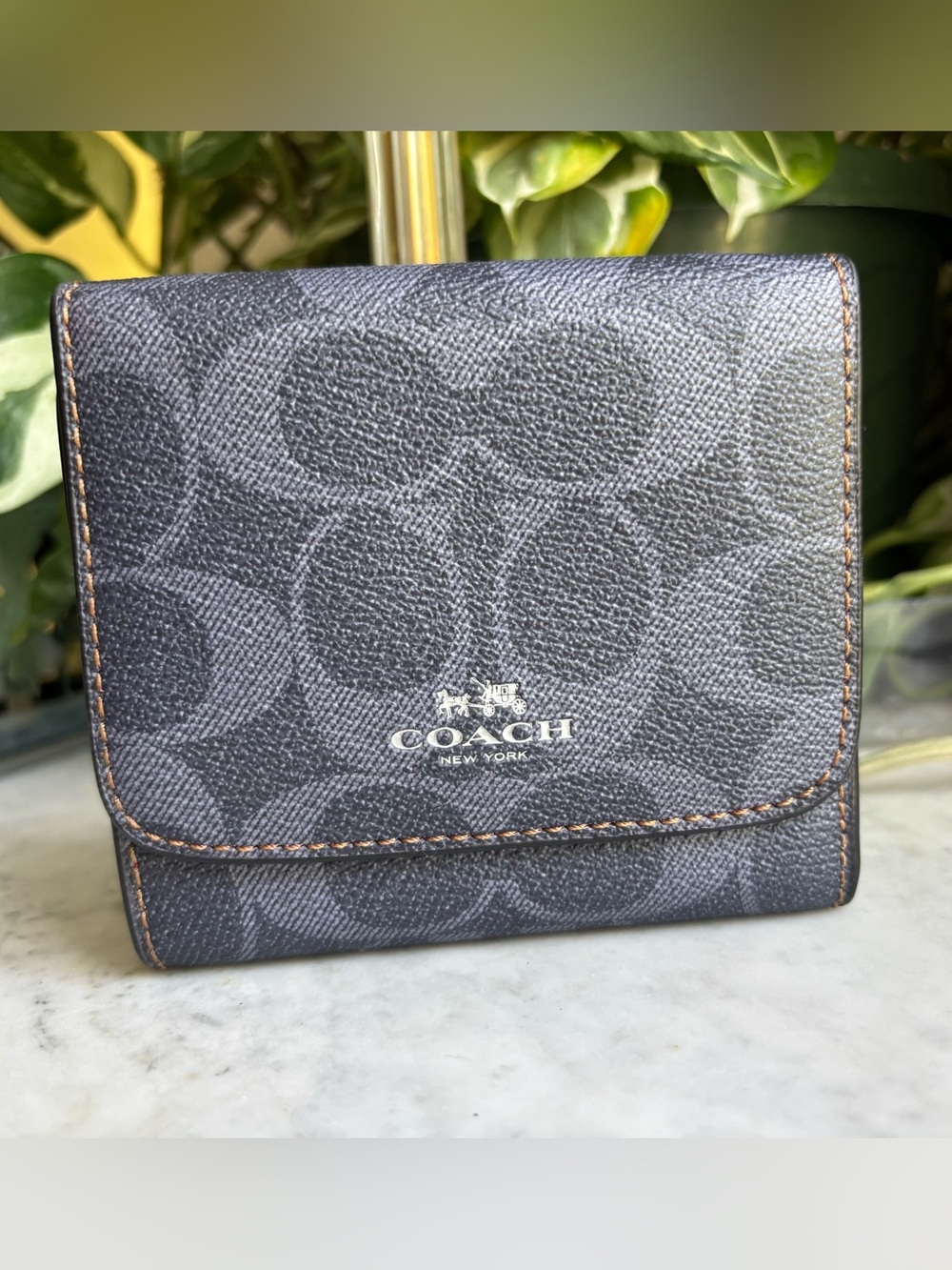 Coach Signature Wallet in Navy Blue and Red